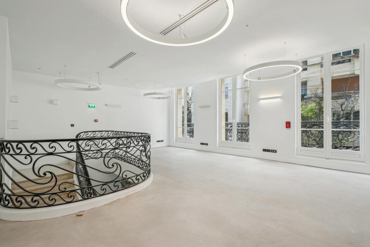 Bureau Paris 888m² Location bureau Paris OLBUR2315319 3